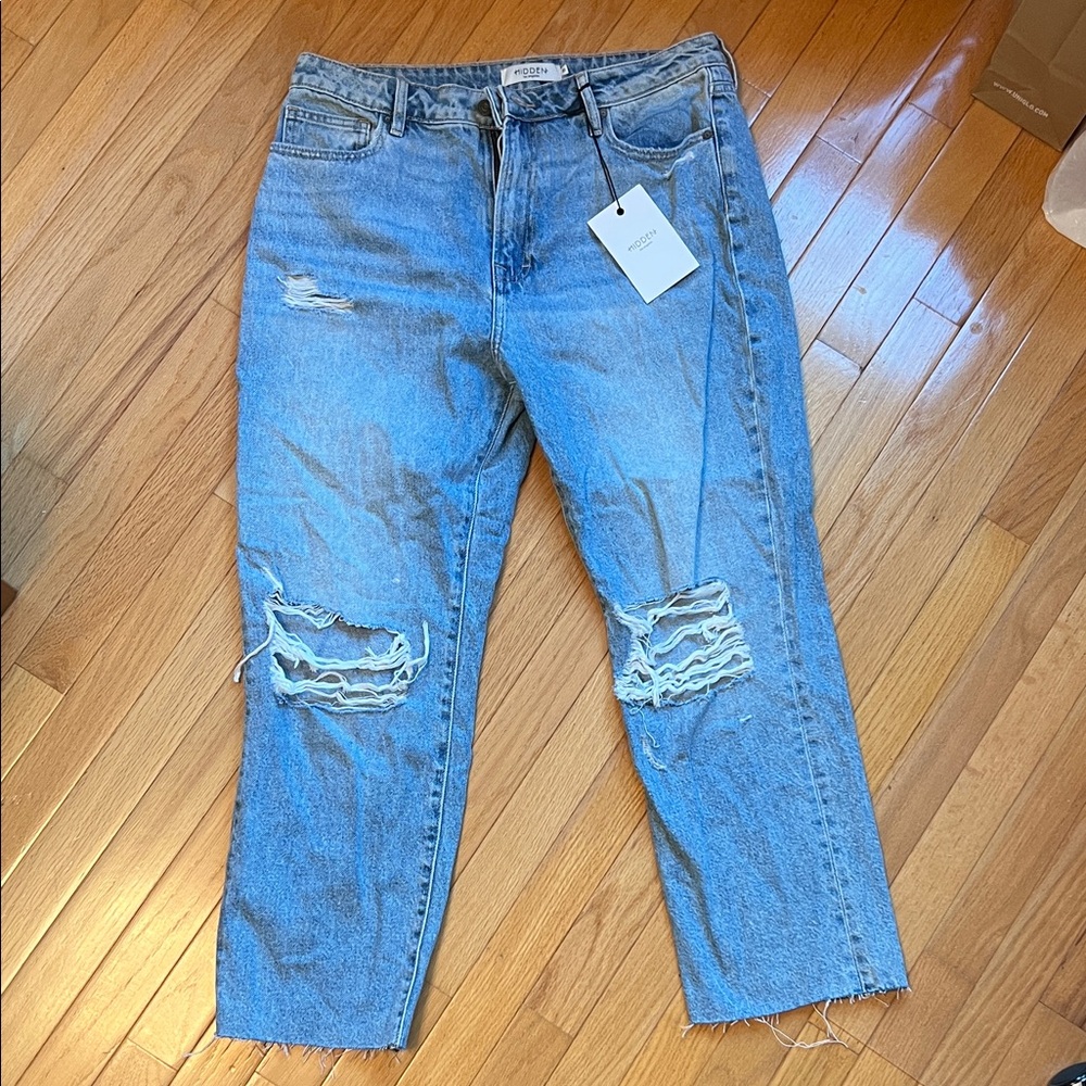 Stylish Distressed Blue Boyfriend Jeans